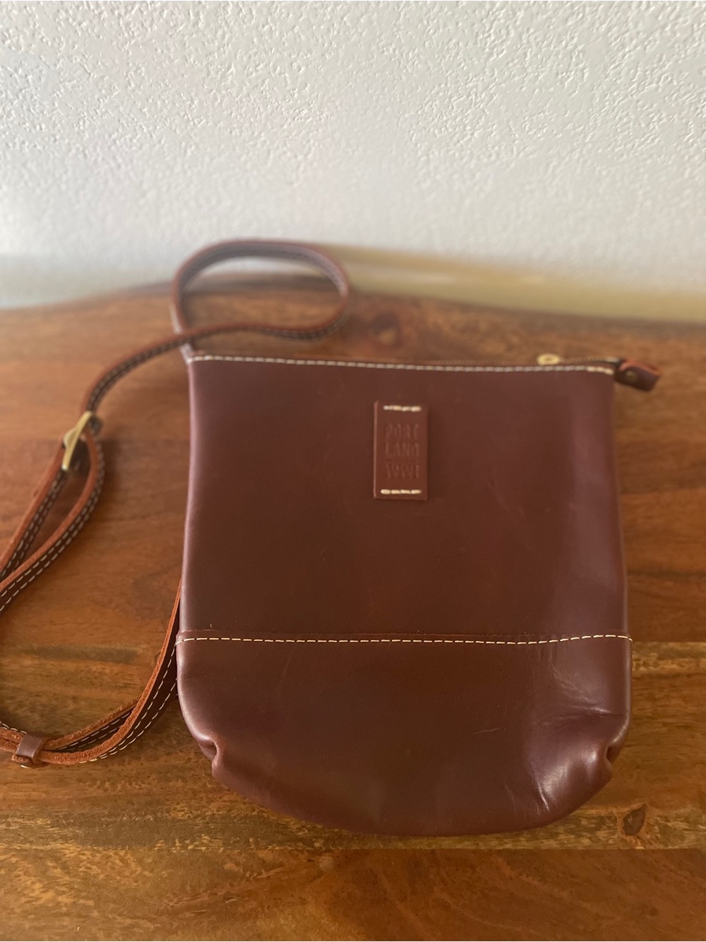 NWOT Portland Leather Goods Brown Full Grain Leather Crossbody + Matching Scarf - Picture 12 of 16